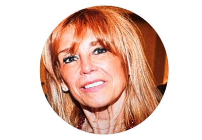 Alejandra Collarte - Headshot