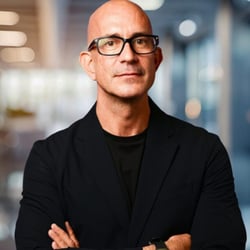 Carlos Domingo - Headshot