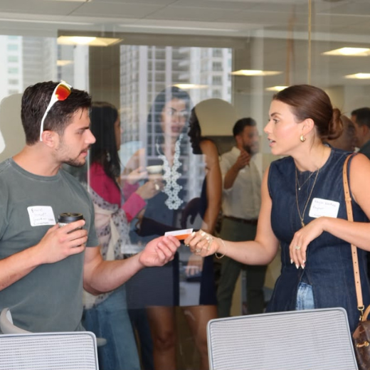 Cafecito & Connect - June Orientation (7)