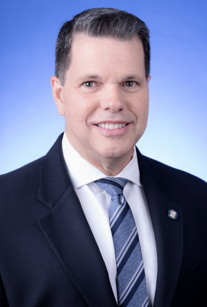 speaker photo